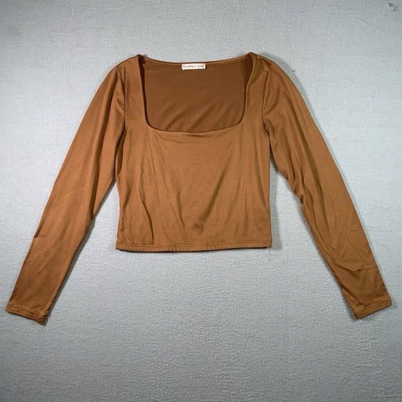 Sincerely Jules Tops - Sincerely Jules Square Neck Long Sleeve Cropped Shirt Gold sz S